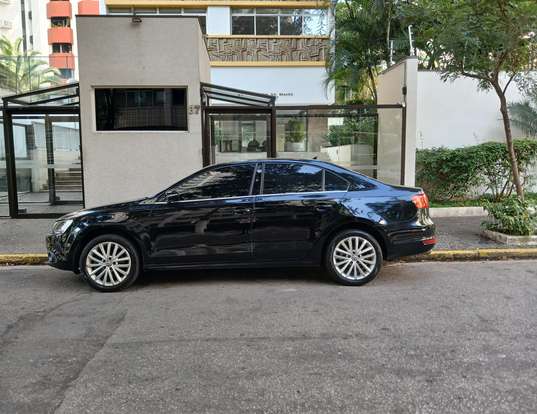 VOLKSWAGEN-JETTA-2.0 TSI HIGHLINE 211CV GASOLINA 4P TIPTRONIC VOLKSWAGEN-JETTA-2014