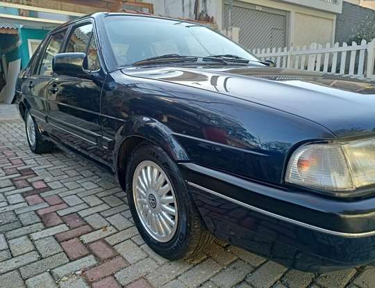 VOLKSWAGEN-SANTANA-1995