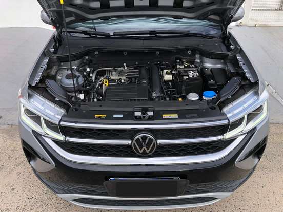 VOLKSWAGEN-TAOS-2024