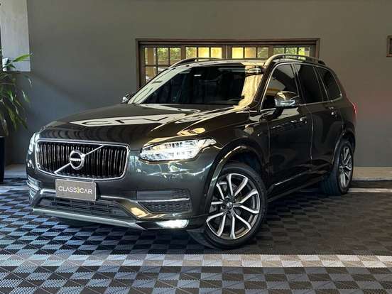 VOLVO-XC90-2018