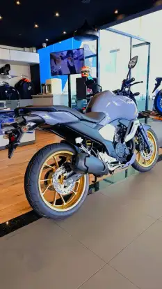 YAMAHA-FZ15 FAZER CONNECTED ABS-2026