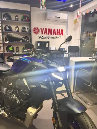 YAMAHA MT-07 CONNECTED ABS 