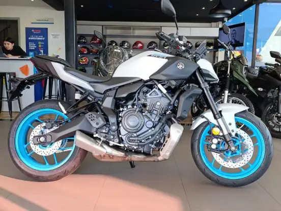 YAMAHA-MT-07 CONNECTED ABS YAMAHA-MT-07 CONNECTED ABS-2025