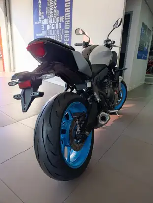 YAMAHA-MT-07 CONNECTED ABS-2025