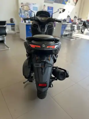 YAMAHA-NMAX CONNECTED 160 ABS-2026