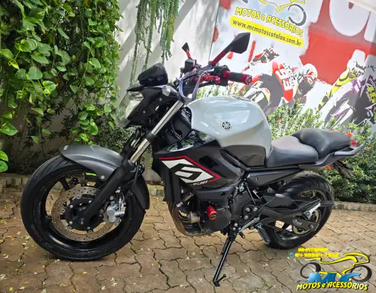 YAMAHA-XJ6 N-2014