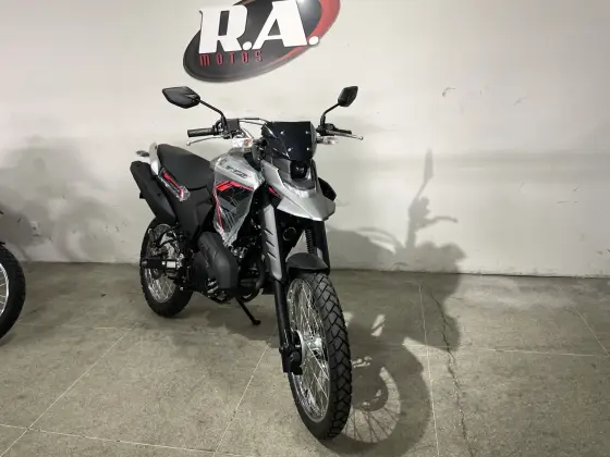 YAMAHA XTZ 250 LANDER CONNECTED 