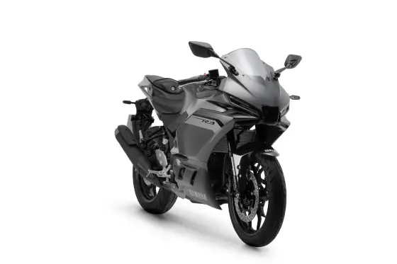 YAMAHA YZF R3 ABS CONNECTED YAMAHA YZF R3 ABS CONNECTED