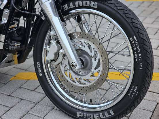 YAMAHA-DRAG STAR 650-2005