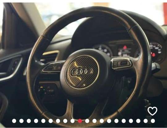 AUDI-Q3-2015
