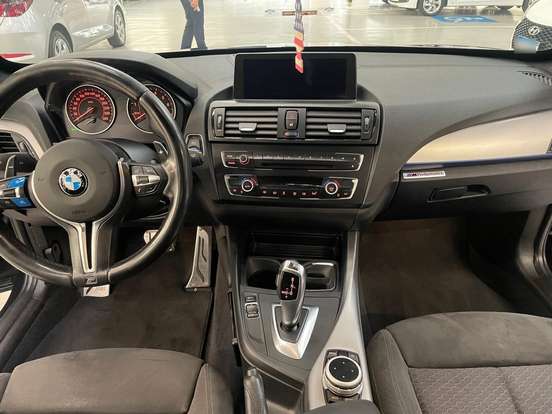 BMW-125i-2012
