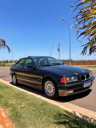 BMW-325i-1994