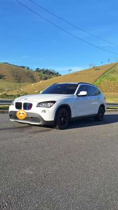 BMW-X1-2.0 16V GASOLINA SDRIVE18I TOP 4P AUTOMÁTICO BMW-X1-2011