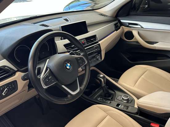 BMW-X1-2.0 16V TURBO ACTIVEFLEX SDRIVE20I X-LINE 4P AUTOMÁTICO BMW-X1-2020