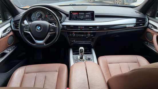 BMW-X5-2017