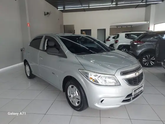 CHEVROLET ONIX 1.0 MPFI LT 8V FLEX 4P MANUAL