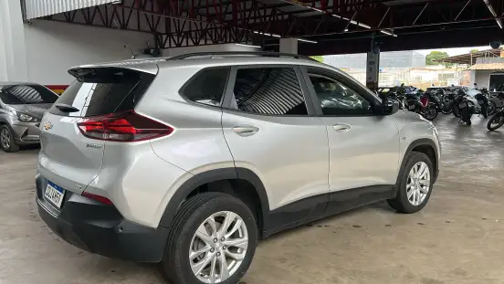 CHEVROLET-TRACKER-2022