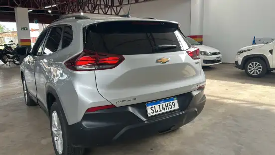 CHEVROLET-TRACKER-2022
