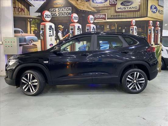 CHEVROLET-TRACKER-2024
