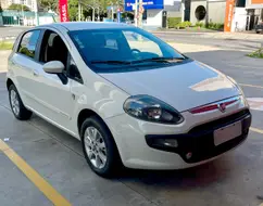 FIAT PUNTO 1.4 ATTRACTIVE 8V FLEX 4P MANUAL FIAT PUNTO 1.4 ATTRACTIVE 8V FLEX 4P MANUAL