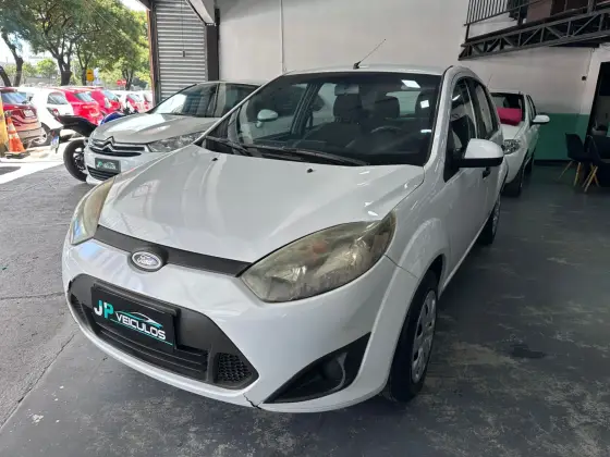 FORD FIESTA 1.0 ROCAM HATCH 8V FLEX 4P MANUAL