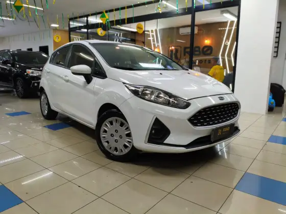 FORD FIESTA 1.6 TI-VCT FLEX SE PLUS POWERSHIFT