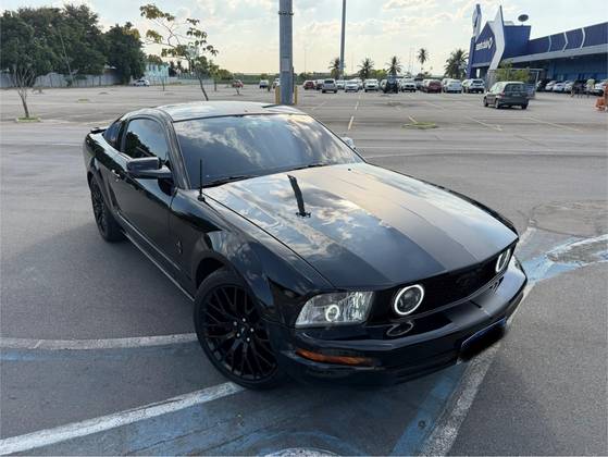 FORD MUSTANG 4.0 PREMIUM COUPÉ V6 12V GASOLINA 2P AUTOMÁTICO