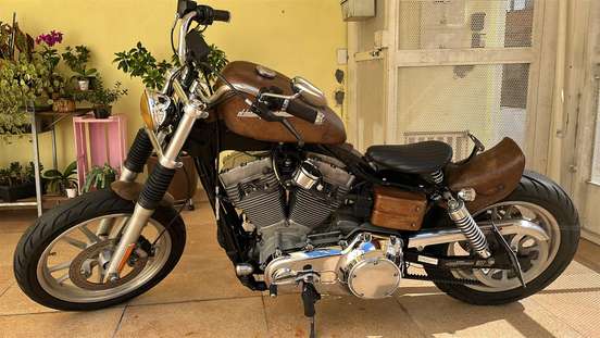 HARLEY-DAVIDSON-DYNA SUPER GLIDE CUSTOM-2009