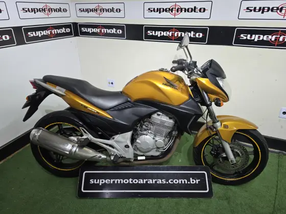 HONDA CB 300R 