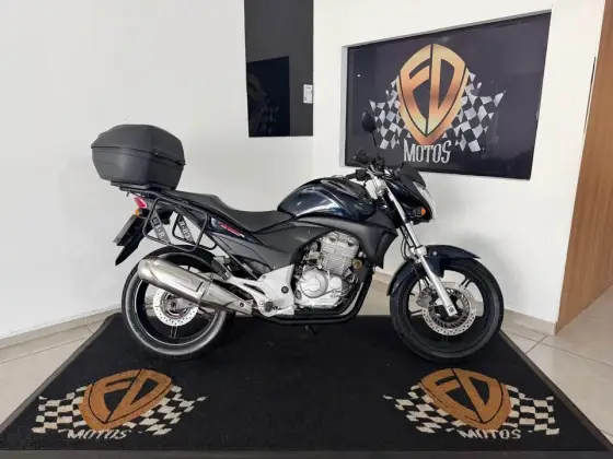 HONDA CB 300R 
