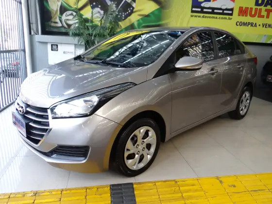HYUNDAI HB20S 1.6 COMFORT STYLE 16V FLEX 4P AUTOMÁTICO