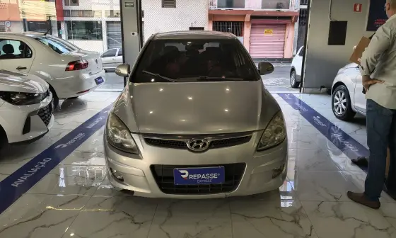 HYUNDAI I30 2.0 MPFI GLS 16V GASOLINA 4P MANUAL