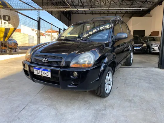 HYUNDAI TUCSON 2.0 MPFI GL 16V 142CV 2WD GASOLINA 4P MANUAL