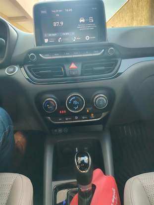 HYUNDAI-HB20S-2023