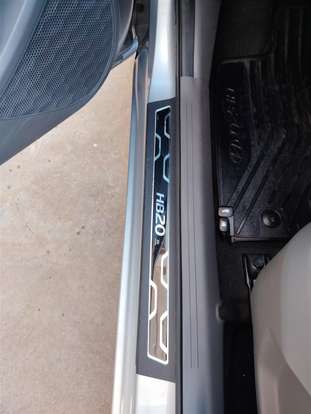 HYUNDAI-HB20S-2023