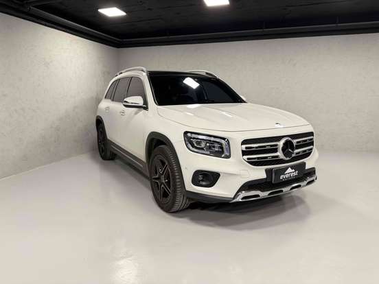 MERCEDES-BENZ-GLB 200-2022