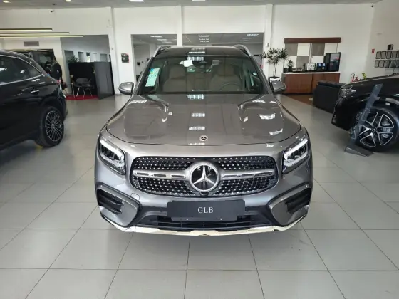 MERCEDES-BENZ GLB 220 2.0 MHEV AMG LINE 4MATIC 8G-DCT