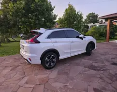 MITSUBISHI ECLIPSE CROSS 1.5 MIVEC TURBO GASOLINA HPE-S S-AWC CVT MITSUBISHI ECLIPSE CROSS 1.5 MIVEC TURBO GASOLINA HPE-S S-AWC CVT