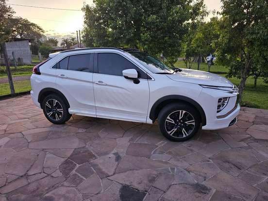 MITSUBISHI-ECLIPSE CROSS-2023