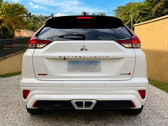 MITSUBISHI-ECLIPSE CROSS-1.5 MIVEC TURBO GASOLINA HPE-S SPORT CVT MITSUBISHI-ECLIPSE CROSS-2024