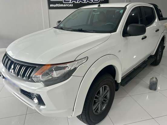 MITSUBISHI-L200 TRITON-2.4 16V TURBO DIESEL GL CD 4X4 MANUAL MITSUBISHI-L200 TRITON-2022