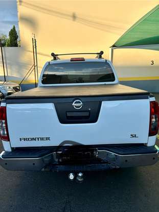NISSAN-FRONTIER-2016