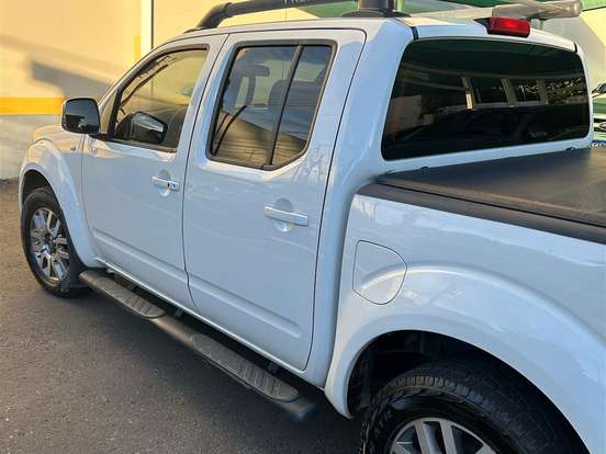 NISSAN-FRONTIER-2.5 SL 4X4 CD TURBO ELETRONIC DIESEL 4P AUTOMÁTICO NISSAN-FRONTIER-2016