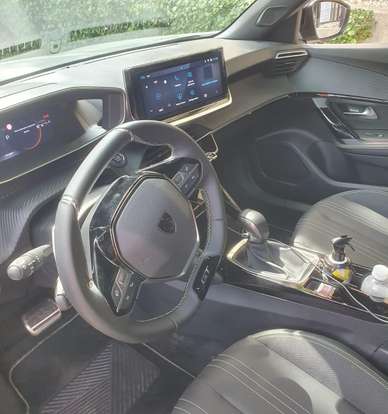 PEUGEOT-2008-2025