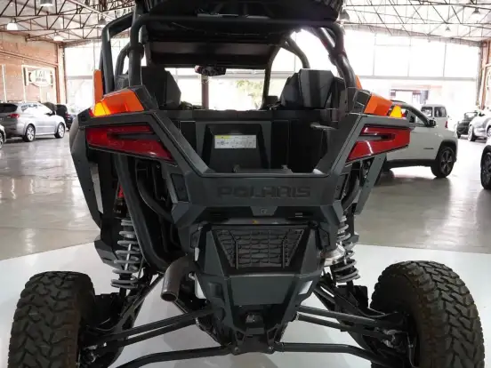 POLARIS-RZR XP 4 1000 ULTIMATE POLARIS-RZR XP 4 1000 ULTIMATE-2021