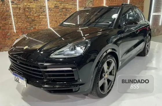 PORSCHE CAYENNE 3.0 V6 E-HYBRID PLATINUM EDITION AWD TIPTRONIC S