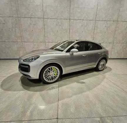 PORSCHE CAYENNE 4.0 V8 E-HYBRID TURBO S COUPÉ AWD TIPTRONIC S