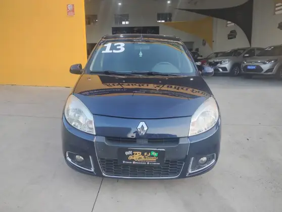RENAULT SANDERO 1.6 PRIVILÉGE 16V FLEX 4P AUTOMÁTICO