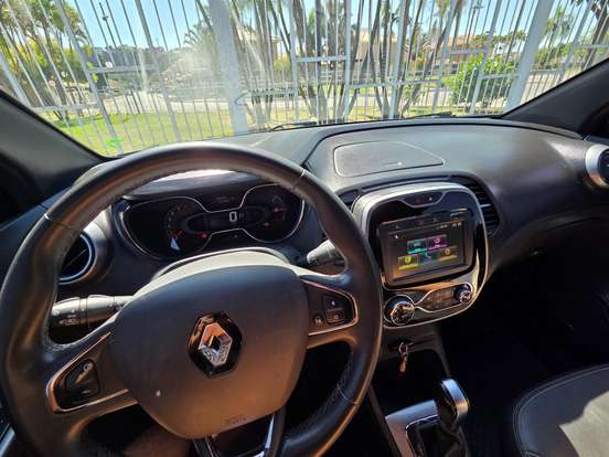 RENAULT-CAPTUR-2019