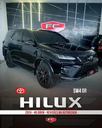 TOYOTA HILUX SW4 2.8 D-4D TURBO DIESEL GR-S 7L 4X4 AUTOMÁTICO